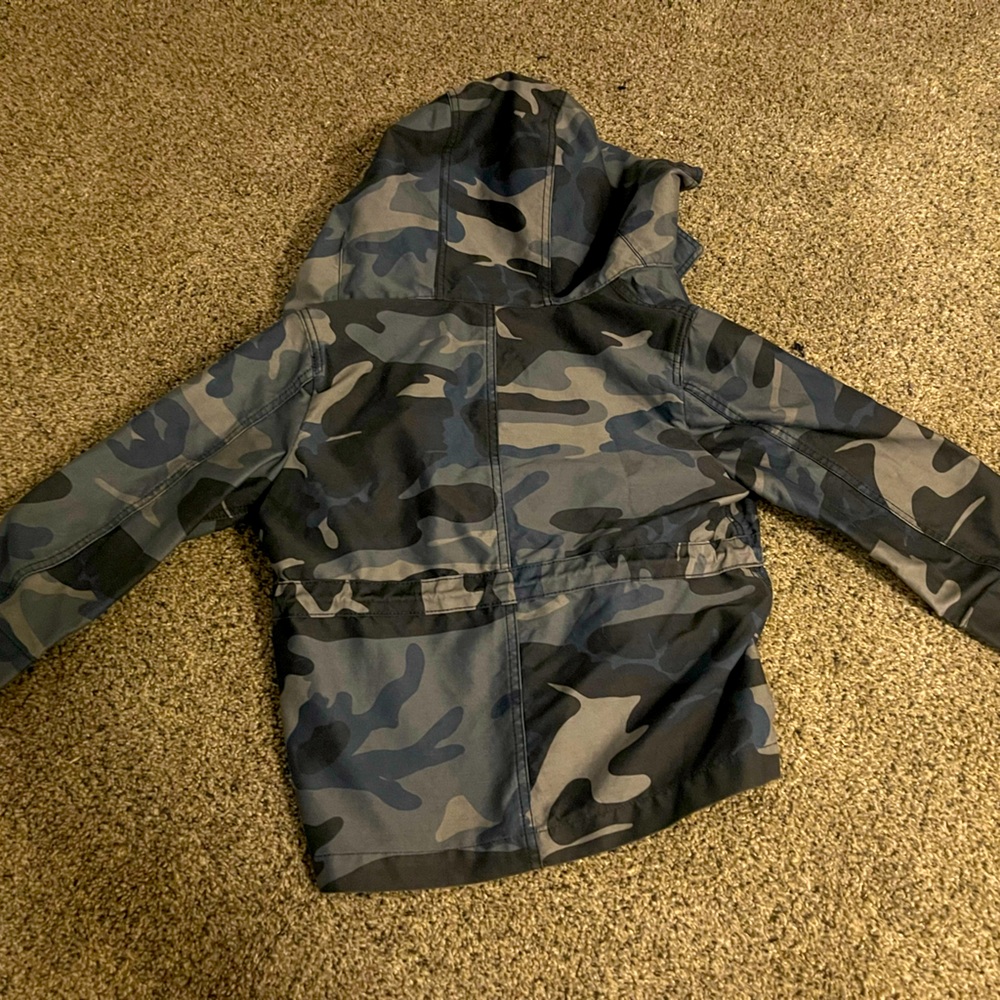 Burberry boys blue camo jacket